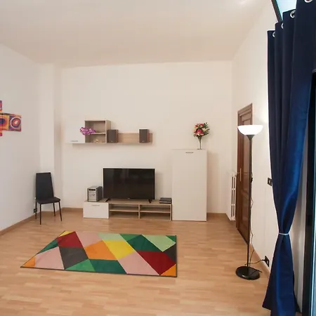 Casa Del Levante * バーリ
